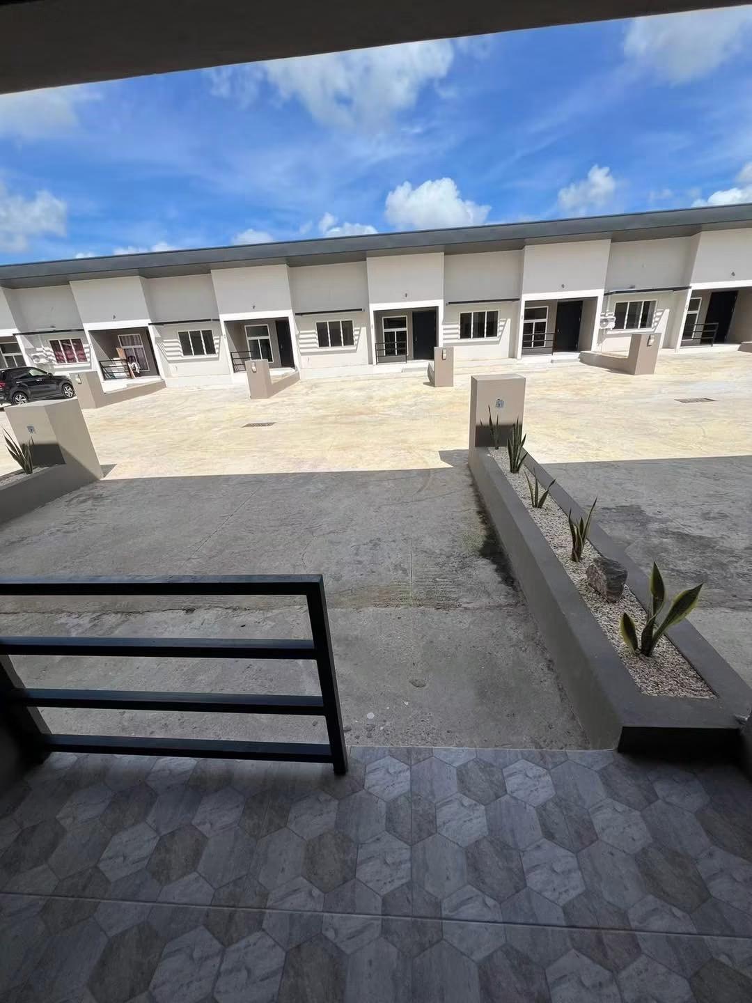 Sara Gardens, Palmiste, Chaguanas