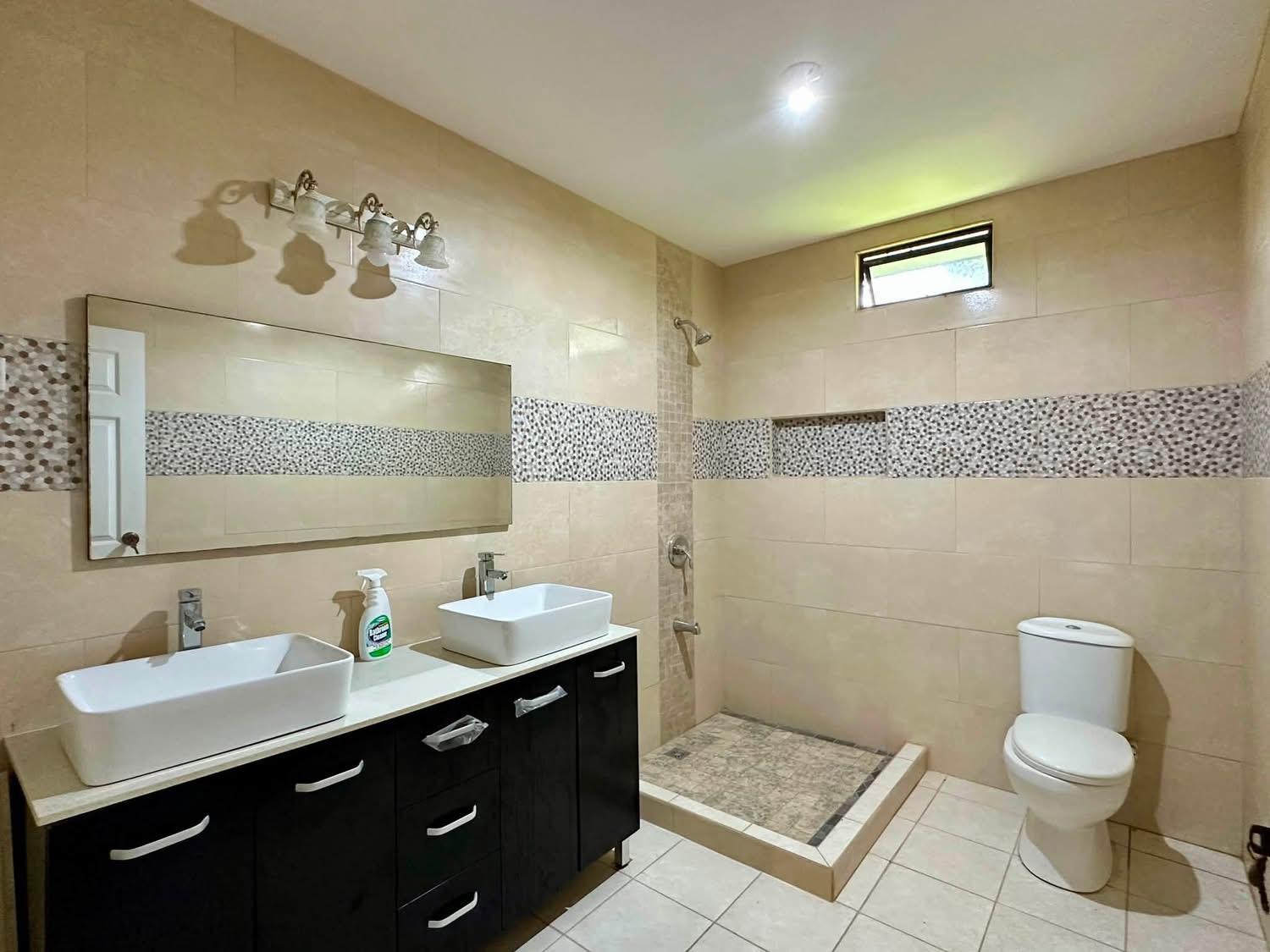 3 Bedroom house in Guaico, Sangre Grande