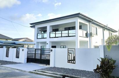 BRAND NEW 4 BEDROOM HOUSE, GASPARILLO.