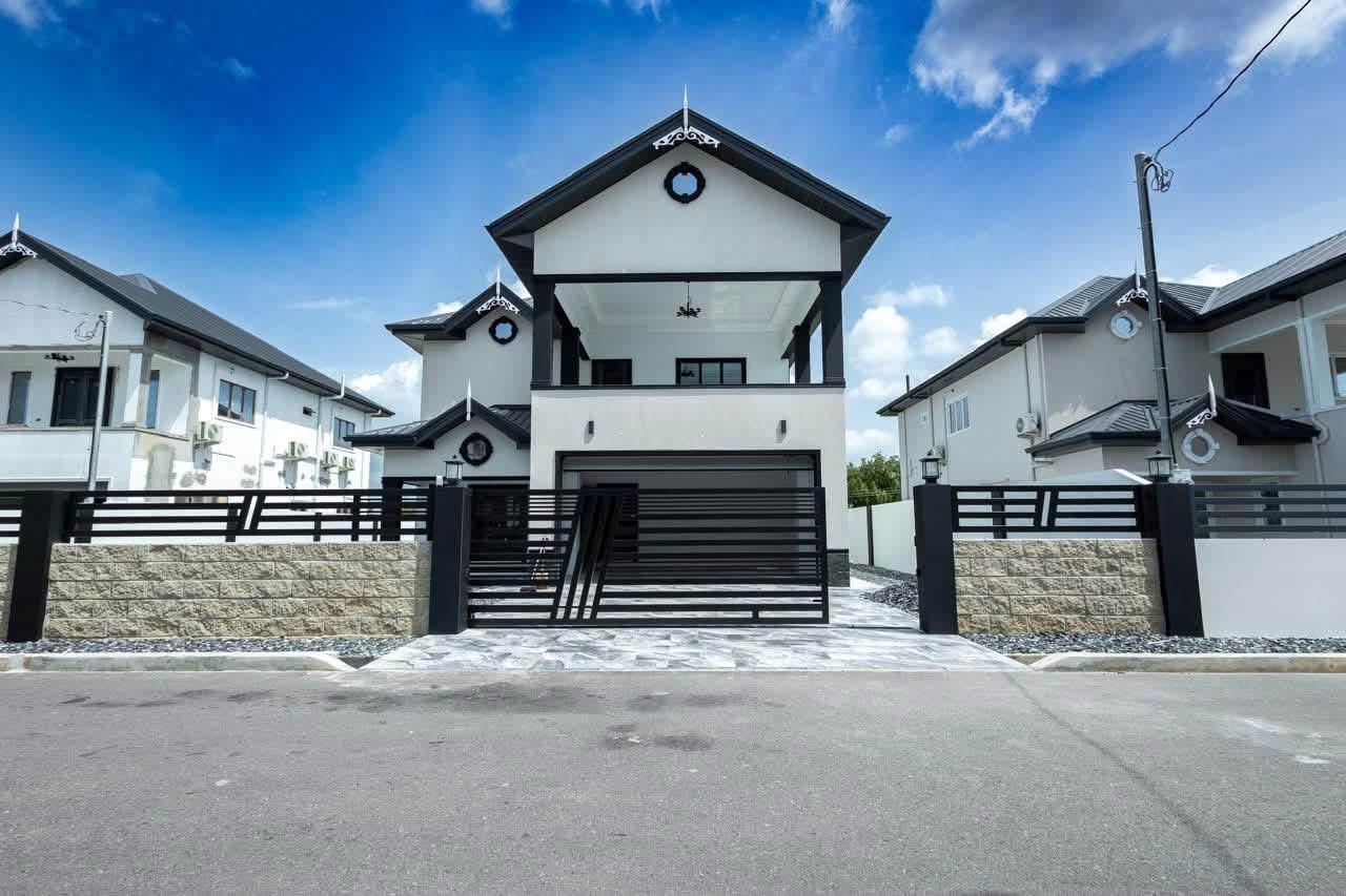 Central Trinidad Charlieville, Chaguanas
