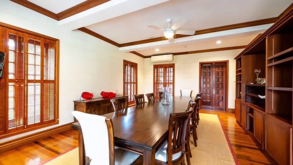 4 Bedroom duplex in Ellerslie Park, St. Clair Enclave