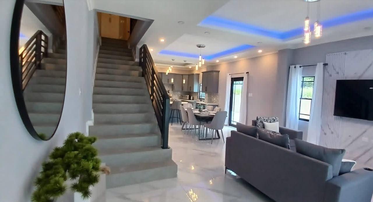 3 BEDROOMS EXCLUSIVE TOWNHOUSE DEVELOPMENT IN CENTRAL