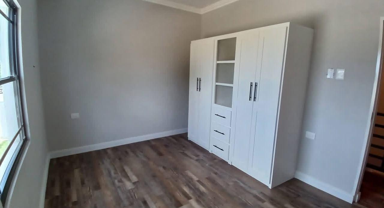 3 BEDROOMS EXCLUSIVE TOWNHOUSE DEVELOPMENT IN CENTRAL