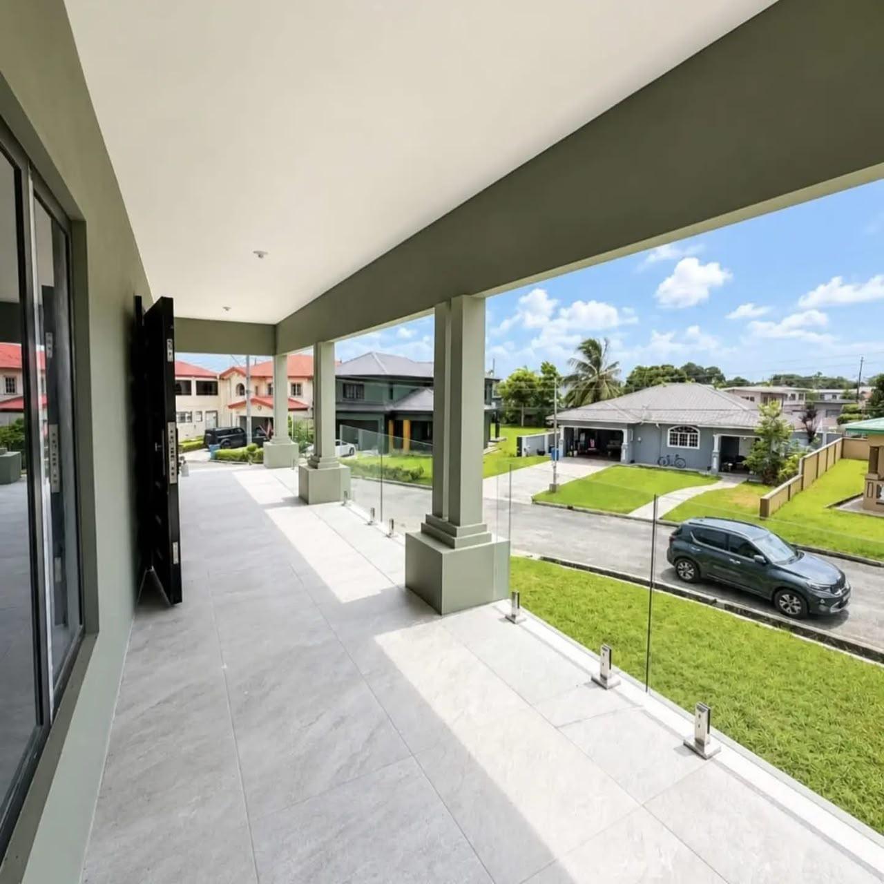 4 Bedroom Brand new unfurnished. Gated and secure‼️in PALM VIEW GARDENS FREEPORT
